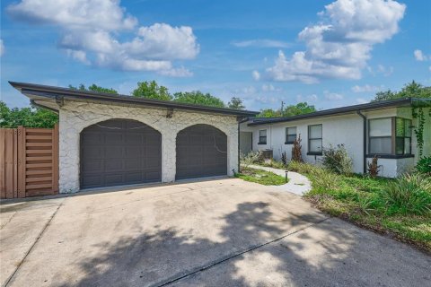 Villa ou maison à vendre à Sanford, Floride: 5 chambres, 206.8 m2 № 2223076 - photo 11
