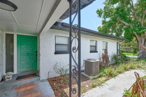 Villa ou maison à vendre à Sanford, Floride: 5 chambres, 206.8 m2 № 2223076 - photo 14