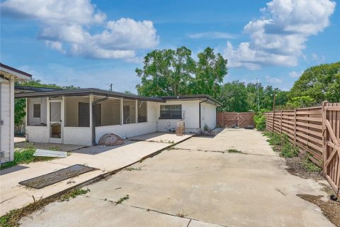 Villa ou maison à vendre à Sanford, Floride: 5 chambres, 206.8 m2 № 2223076 - photo 27