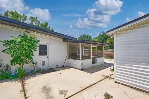 Villa ou maison à vendre à Sanford, Floride: 5 chambres, 206.8 m2 № 2223076 - photo 25