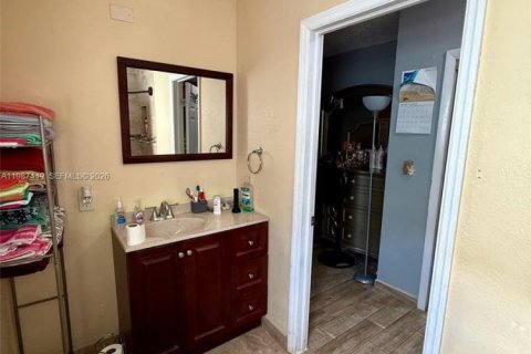 Купить виллу или дом в Майами, Флорида 4 спальни, 158.96м2, № 2051541 - фото 17