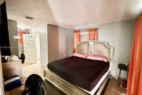 Купить виллу или дом в Майами, Флорида 4 спальни, 158.96м2, № 2051541 - фото 16