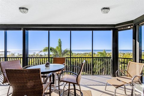 Condo in Punta Gorda, Florida, 3 bedrooms № 2166293 - photo 8