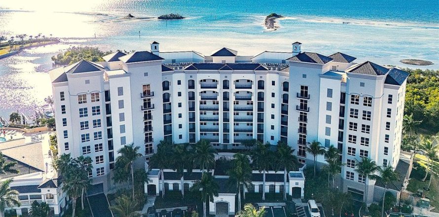 Condo in Punta Gorda, Florida, 3 bedrooms № 2166293