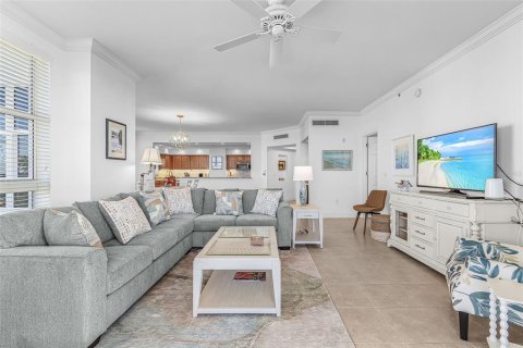 Condo in Punta Gorda, Florida, 3 bedrooms № 2166293 - photo 11