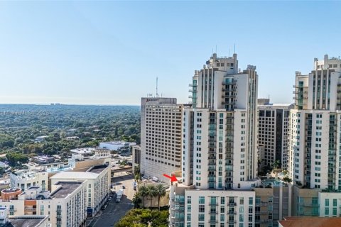 Condominio en venta en Miami, Florida, 1 dormitorio, 78.5 m2 № 1888893 - foto 1