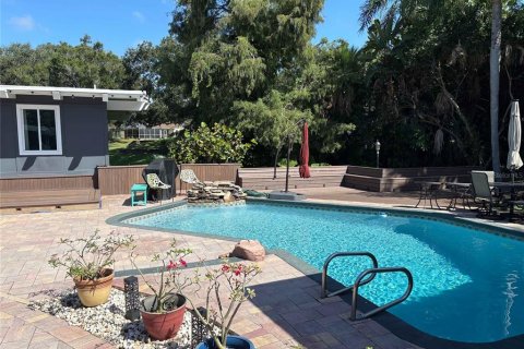 Villa ou maison à Clearwater, Floride 3 chambres, 214.79 m2 № 2130776