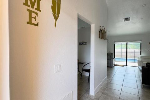 Casa en alquiler en Winter Haven, Florida, 3 dormitorios, 129.23 m2 № 1904512 - foto 2