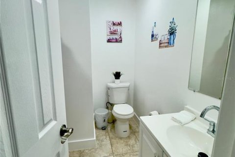 Casa en alquiler en Winter Haven, Florida, 3 dormitorios, 129.23 m2 № 1904512 - foto 11