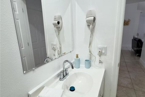 Casa en alquiler en Winter Haven, Florida, 3 dormitorios, 129.23 m2 № 1904512 - foto 14