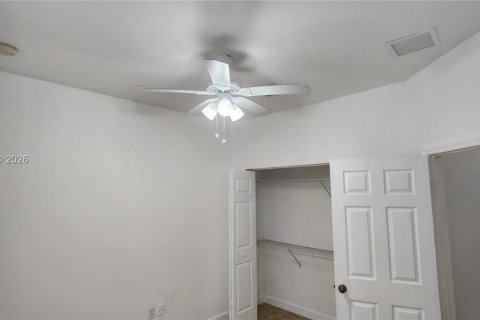 Снять в аренду таунхаус в Катлер-Бей, Флорида 3 спальни, 131.55м2, № 2051996 - фото 13