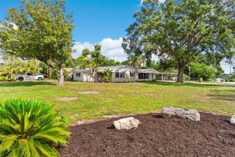 Villa ou maison à vendre à Winter Haven, Floride: 3 chambres, 146.79 m2 № 1797176 - photo 2