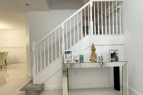 Villa ou maison à vendre à Doral, Floride: 3 chambres, 228.73 m2 № 2035686 - photo 19