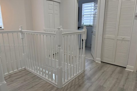 Villa ou maison à vendre à Doral, Floride: 3 chambres, 228.73 m2 № 2035686 - photo 22