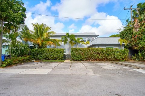 Commercial property in Fort Lauderdale, Florida 260.68 sq.m. № 2024839 - photo 28