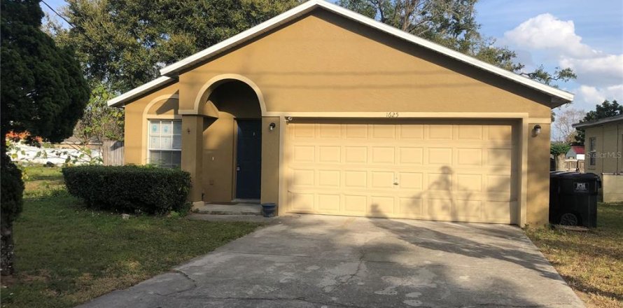 Villa ou maison à Orlando, Floride 3 chambres, 111.67 m2 № 2100325