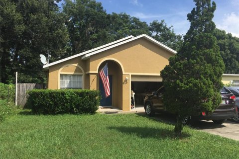 Villa ou maison à louer à Orlando, Floride: 3 chambres, 111.67 m2 № 2100325 - photo 3
