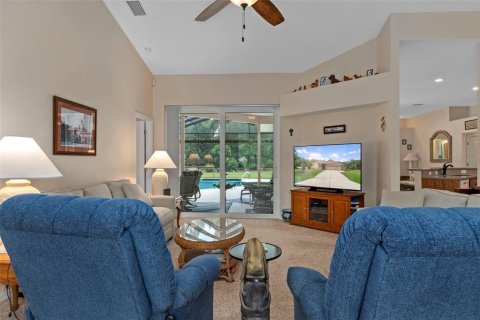 House in Beverly Hills, Florida 3 bedrooms, 180.51 sq.m. № 1915821 - photo 14