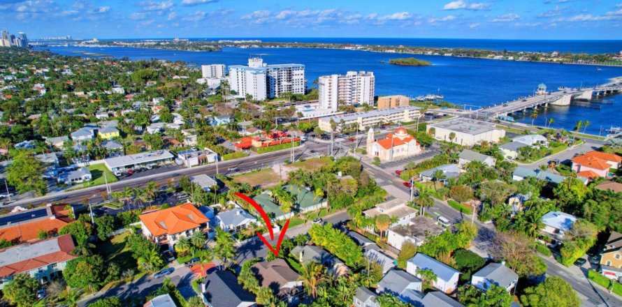 Villa ou maison à West Palm Beach, Floride 3 chambres, 127 m2 № 1118172