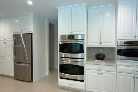 Casa en venta en Palmetto Bay, Florida, 5 dormitorios, 252.88 m2 № 2388032 - foto 20