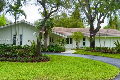 Casa en Palmetto Bay, Florida 5 dormitorios, 252.88 m2 № 2388032