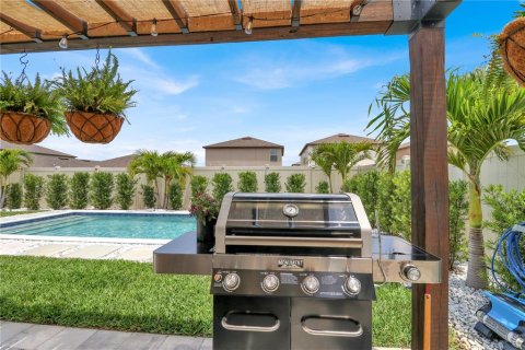 House in Sun City Center, Florida 4 bedrooms, 179.77 sq.m. № 1686744 - photo 11