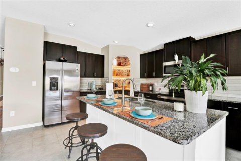 House in Sun City Center, Florida 4 bedrooms, 179.77 sq.m. № 1686744 - photo 19