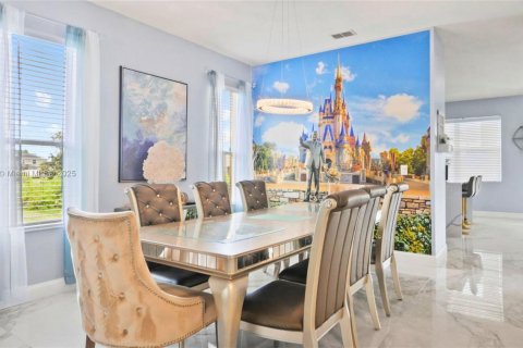 House in Davenport, Florida 5 bedrooms, 299.24 sq.m. № 1834457 - photo 30