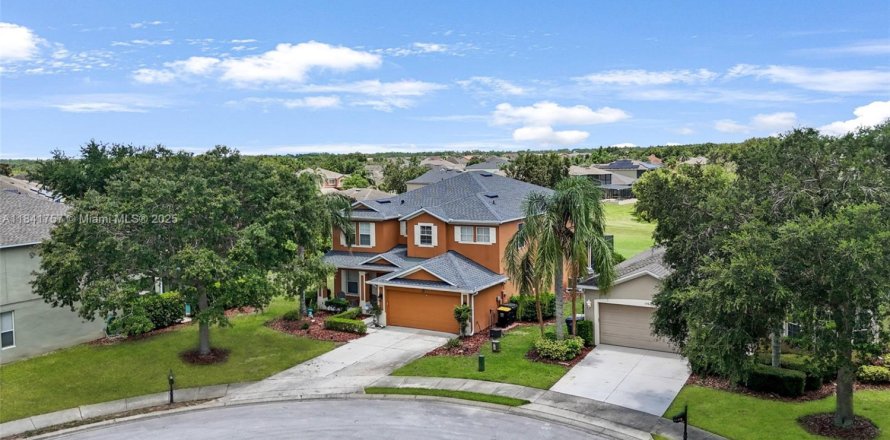 Villa ou maison à Davenport, Floride 5 chambres, 299.24 m2 № 1834457