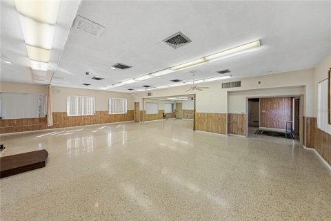 Снять в аренду коммерческую недвижимость в Клируотер, Флорида 257.99м2, № 1561698 - фото 29