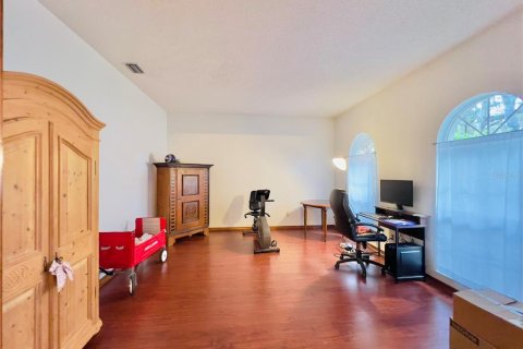 House in Lake Mary, Florida 4 bedrooms, 219.44 sq.m. № 1531796 - photo 4