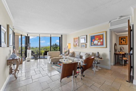 Copropriété à vendre à Miami, Floride: 2 chambres, 141.21 m2 № 1859149 - photo 3