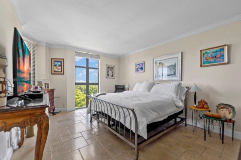 Copropriété à vendre à Miami, Floride: 2 chambres, 141.21 m2 № 1859149 - photo 11