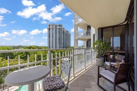 Copropriété à vendre à Miami, Floride: 2 chambres, 141.21 m2 № 1859149 - photo 21