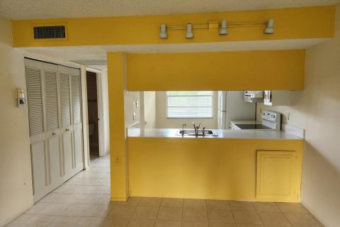 Купить кондоминиум в Коконат Крик, Флорида 3 комнаты, 76.64м2, № 2242128 - фото 10