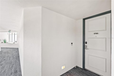 Купить кондоминиум в Сарасота, Флорида 6 комнат, 160.63м2, № 2216176 - фото 2