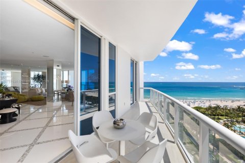 Copropriété à louer à Miami Beach, Floride: 4 chambres, 324.88 m2 № 1868452 - photo 19