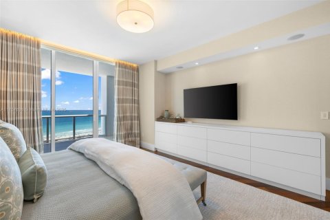 Copropriété à louer à Miami Beach, Floride: 4 chambres, 324.88 m2 № 1868452 - photo 23