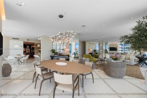 Copropriété à louer à Miami Beach, Floride: 4 chambres, 324.88 m2 № 1868452 - photo 7