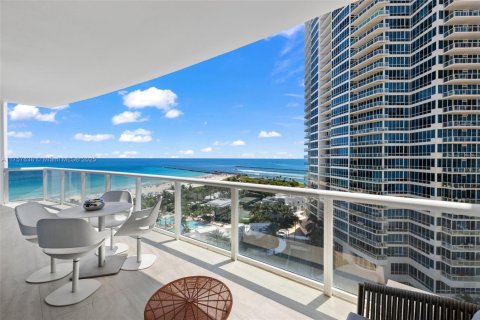 Copropriété à louer à Miami Beach, Floride: 4 chambres, 324.88 m2 № 1868452 - photo 20