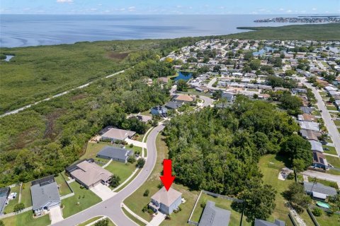 House in Holiday, Florida 4 bedrooms, 209.87 sq.m. № 1805548 - photo 28