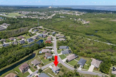 House in Holiday, Florida 4 bedrooms, 209.87 sq.m. № 1805548 - photo 30