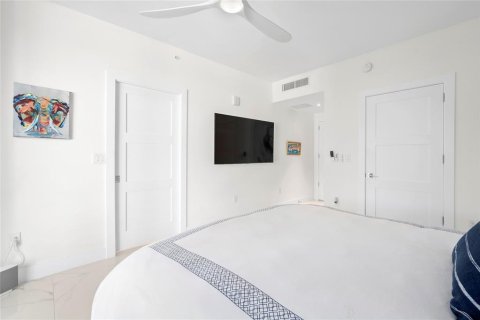 Купить кондоминиум в Форт-Лодердейл, Флорида 2 комнаты, 220.36м2, № 2083056 - фото 24