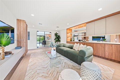 Casa en venta en Palmetto Bay, Florida, 5 dormitorios, 332.4 m2 № 2049536 - foto 29