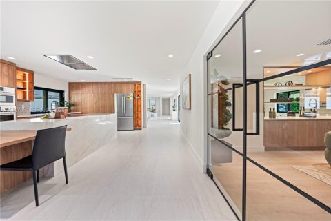 Casa en venta en Palmetto Bay, Florida, 5 dormitorios, 332.4 m2 № 2049536 - foto 19