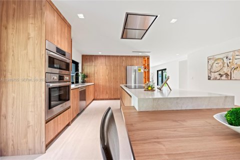 Casa en venta en Palmetto Bay, Florida, 5 dormitorios, 332.4 m2 № 2049536 - foto 21