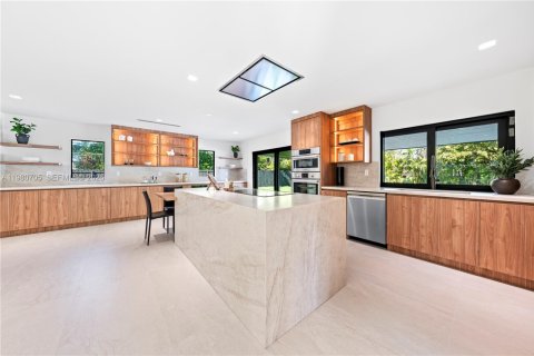 Casa en venta en Palmetto Bay, Florida, 5 dormitorios, 332.4 m2 № 2049536 - foto 17