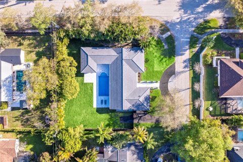 Casa en venta en Palmetto Bay, Florida, 5 dormitorios, 332.4 m2 № 2049536 - foto 6