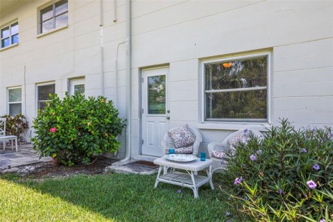 Condo in Saint Petersburg, Florida, 1 bedroom № 2122523 - photo 21