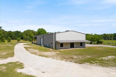 Immobilier commercial à High Springs, Floride 622.45 m2 № 2287181